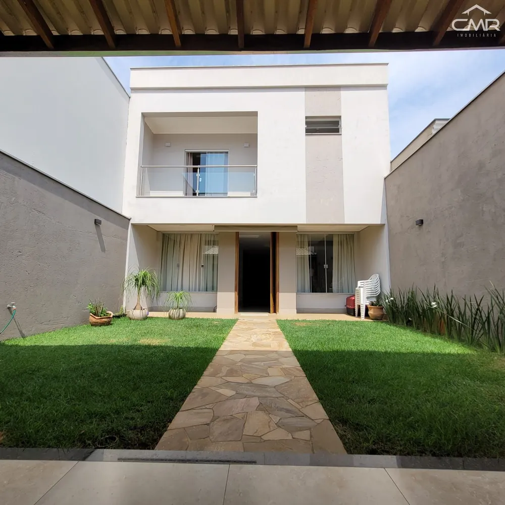 Casa, 3 quartos, 175 m² - Foto 2