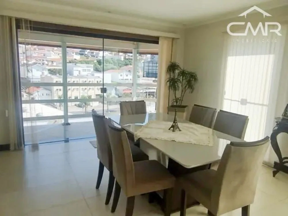 Sobrado, 3 quartos, 297 m² - Foto 3