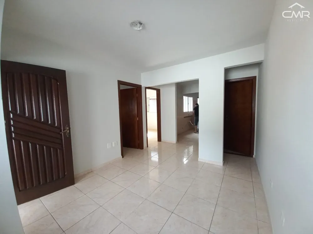 Casa, 2 quartos, 210 m² - Foto 2