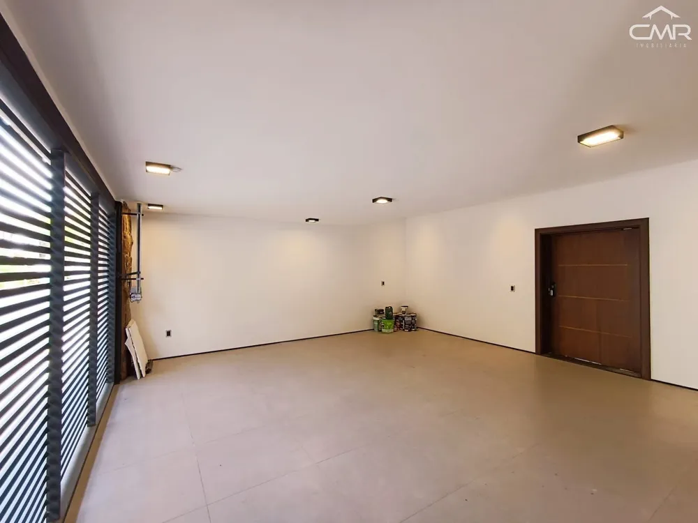 Casa, 2 quartos, 255 m² - Foto 1