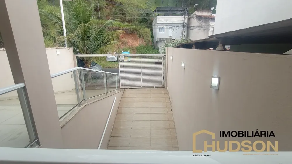 Casa, 3 quartos, 216 m² - Foto 3
