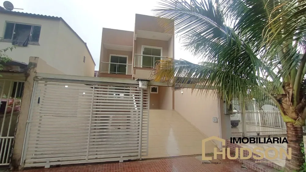 Casa, 3 quartos, 216 m² - Foto 1