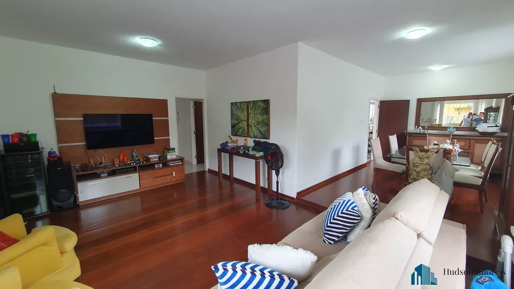 Casa à venda com 4 quartos, 360m² - Foto 3