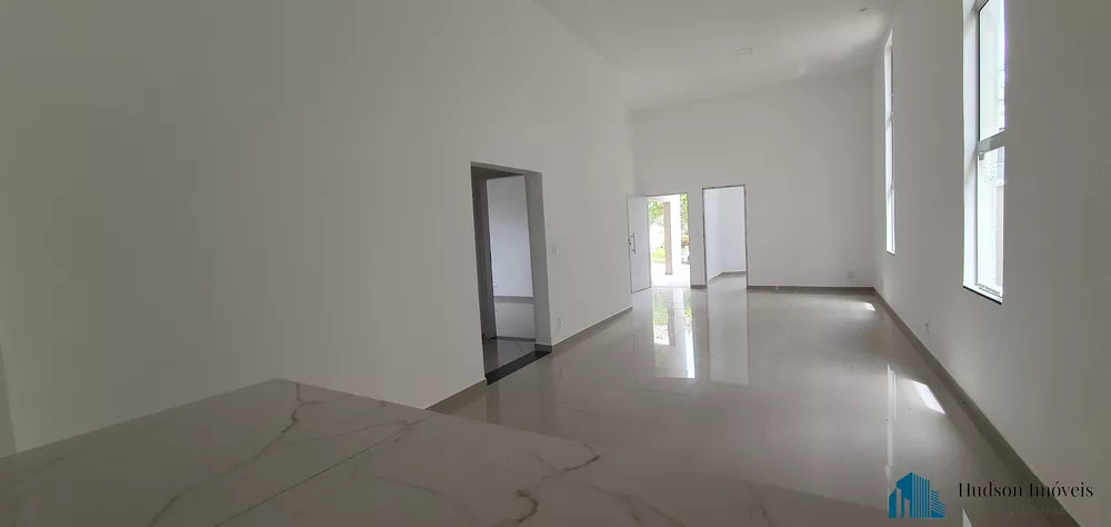 Casa à venda com 4 quartos, 199m² - Foto 4