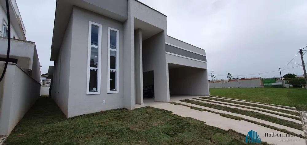 Casa à venda com 4 quartos, 199m² - Foto 1