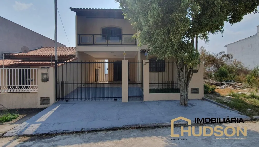 Casa, 3 quartos, 189 m² - Foto 1
