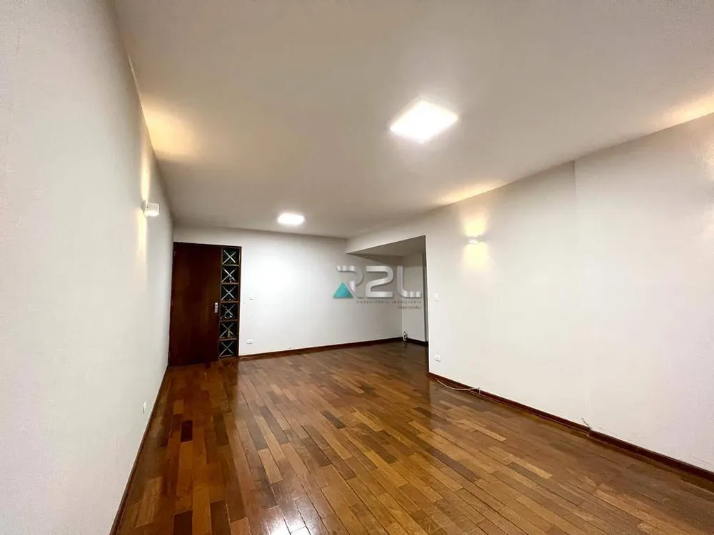 Apartamento, 3 quartos, 130 m² - Foto 2