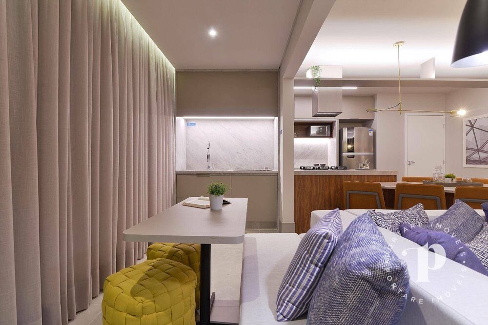 Apartamento à venda com 3 quartos, 98m² - Foto 4