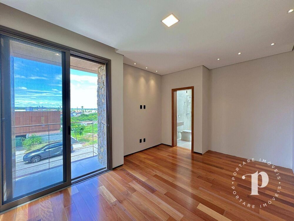 Casa de Condomínio à venda com 4 quartos, 380m² - Foto 12