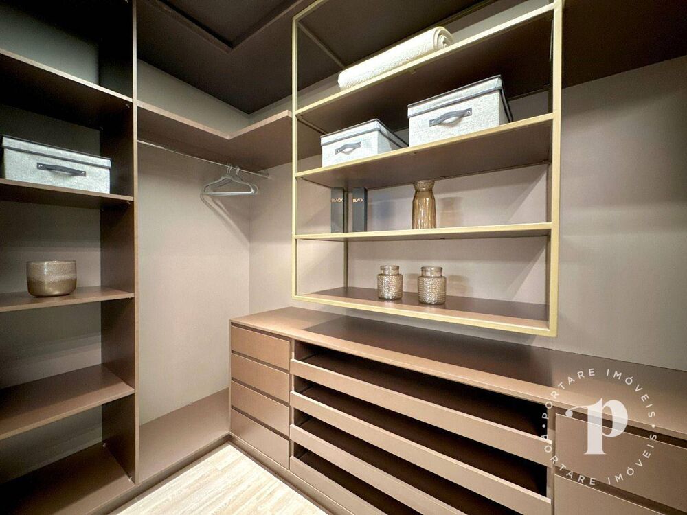 Apartamento à venda com 3 quartos, 143m² - Foto 7
