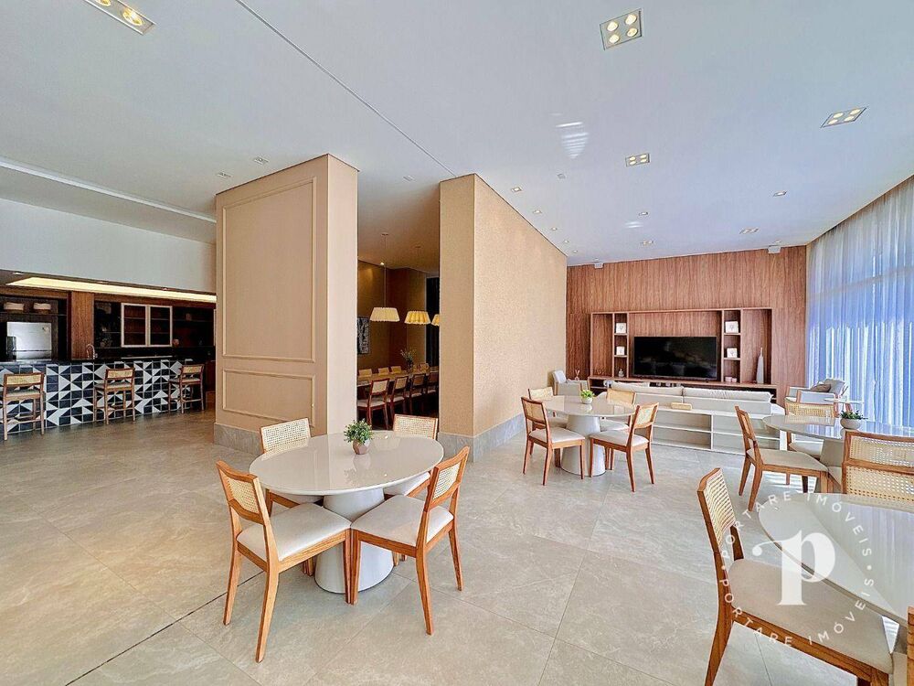 Apartamento à venda com 3 quartos, 131m² - Foto 7