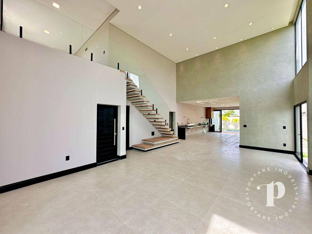 Casa de Condomínio à venda com 3 quartos, 313m² - Foto 2