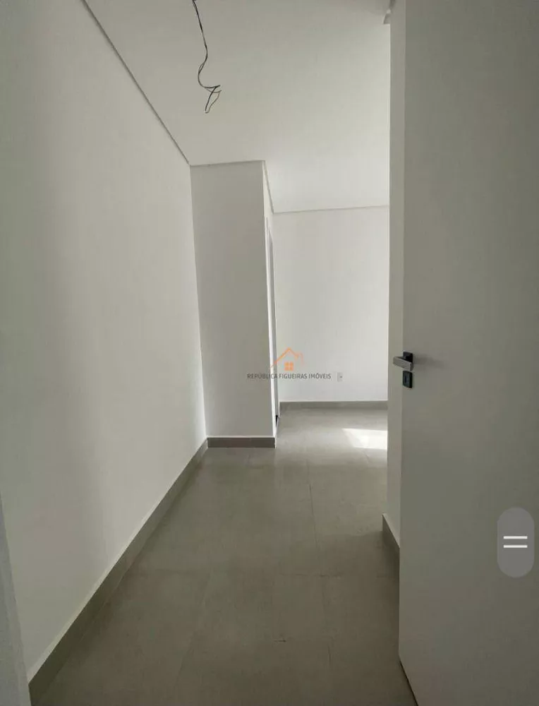 Cobertura à venda com 3 quartos, 140m² - Foto 3