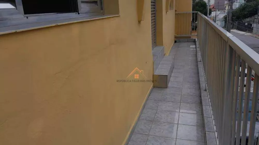 Casa para alugar com 1 quarto, 75m² - Foto 9