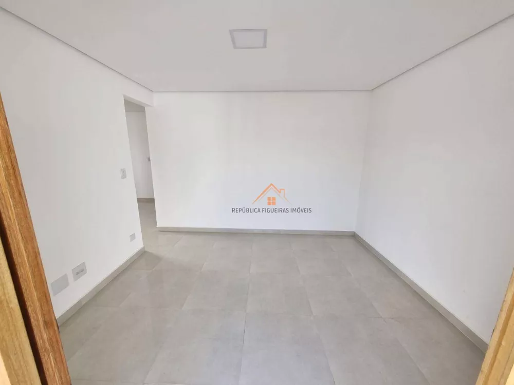 Casa à venda com 3 quartos, 270M2 - Foto 6