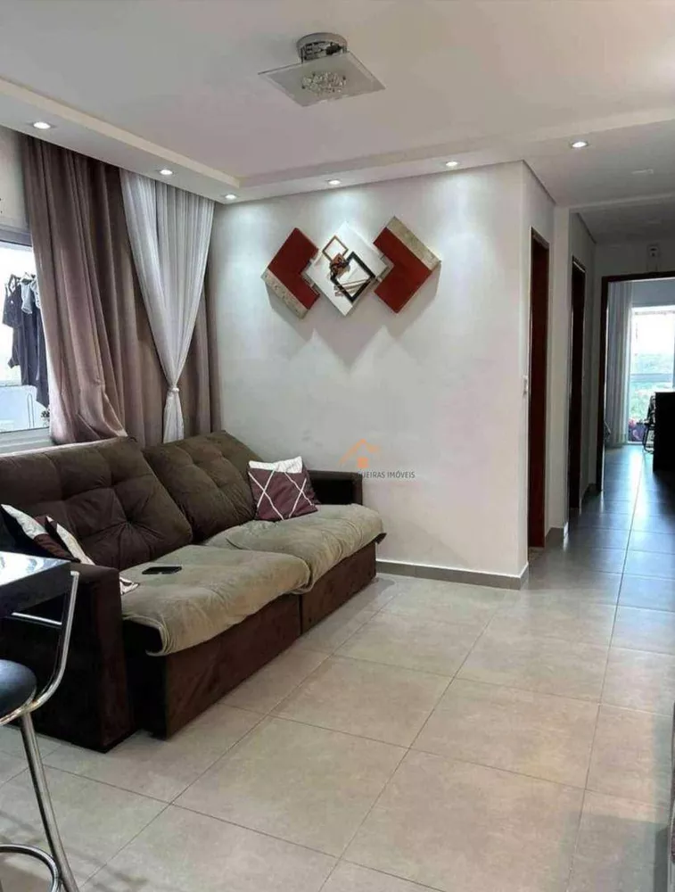 Apartamento à venda com 2 quartos, 69m² - Foto 3