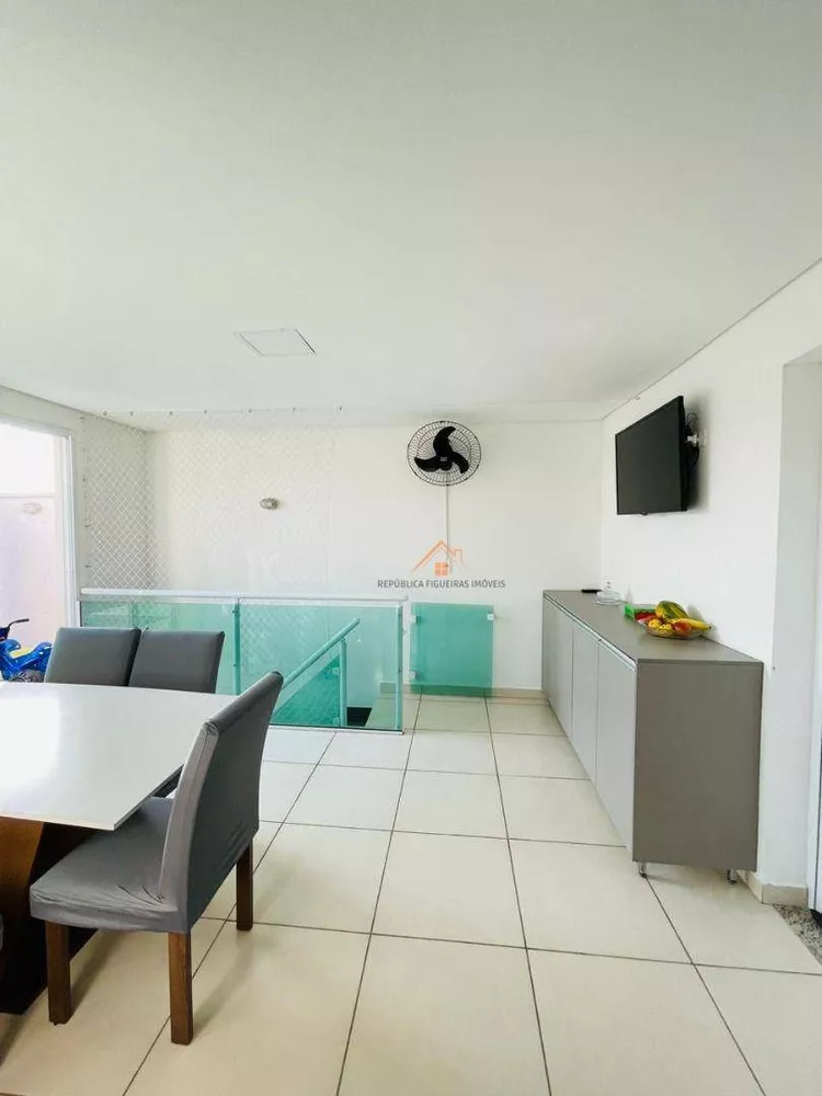 Apartamento à venda com 3 quartos, 100m² - Foto 4