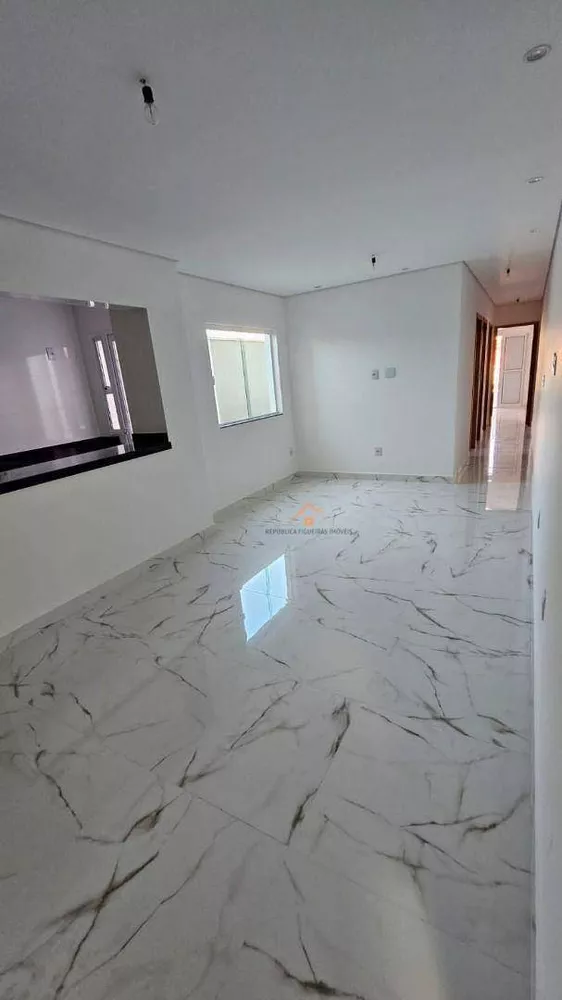 Apartamento à venda com 3 quartos, 85m² - Foto 3