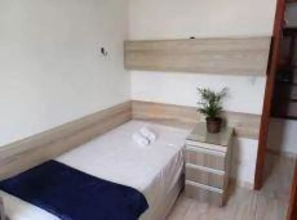 Casa à venda com 2 quartos, 38m² - Foto 1