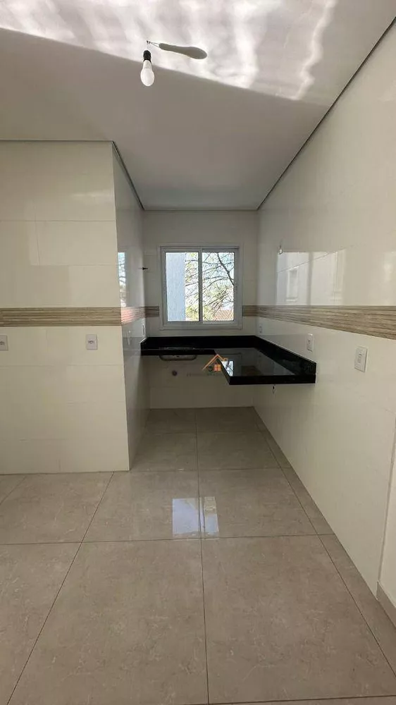 Cobertura à venda com 2 quartos, 108m² - Foto 2