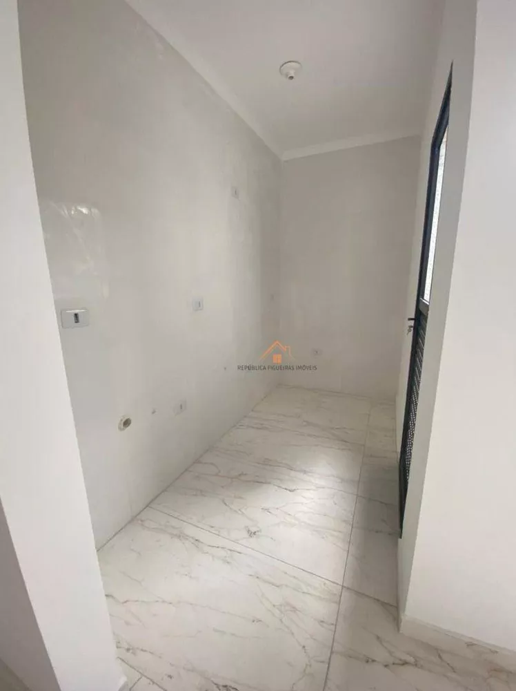 Apartamento à venda com 2 quartos, 43m² - Foto 3