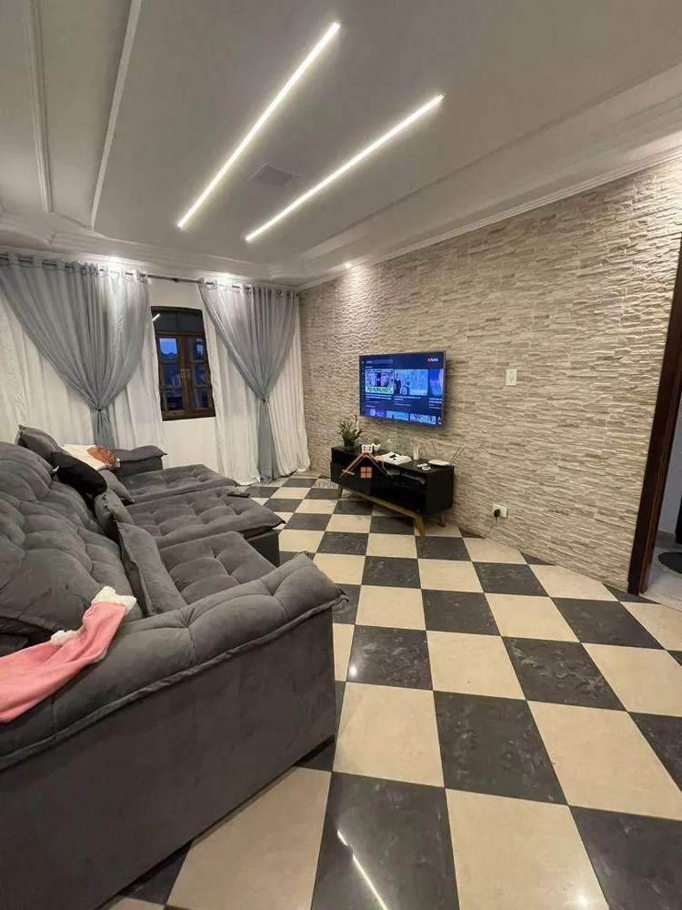 Sobrado à venda com 3 quartos, 157m² - Foto 4