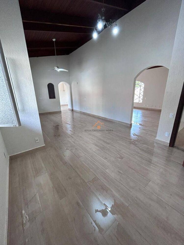 Sobrado, 4 quartos, 608 m² - Foto 4