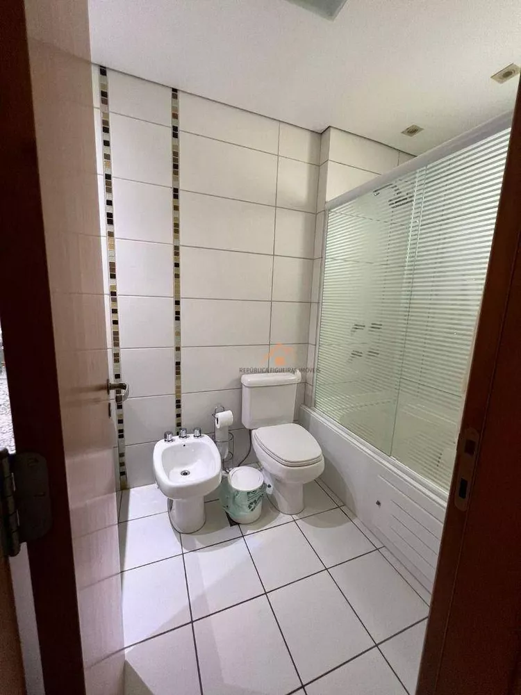 Apartamento à venda com 4 quartos, 125m² - Foto 11