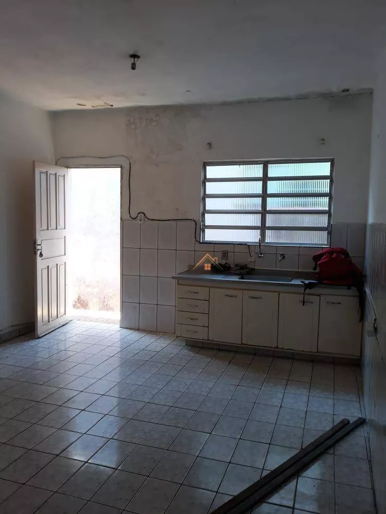 Casa à venda com 3 quartos, 290M2 - Foto 9