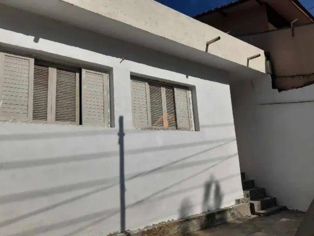Casa, 5 quartos, 258 m² - Foto 1