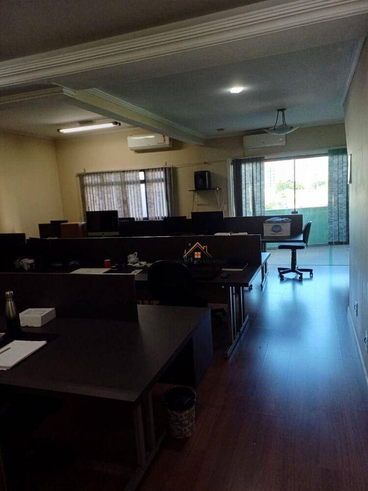 Sobrado, 4 quartos, 200 m² - Foto 1