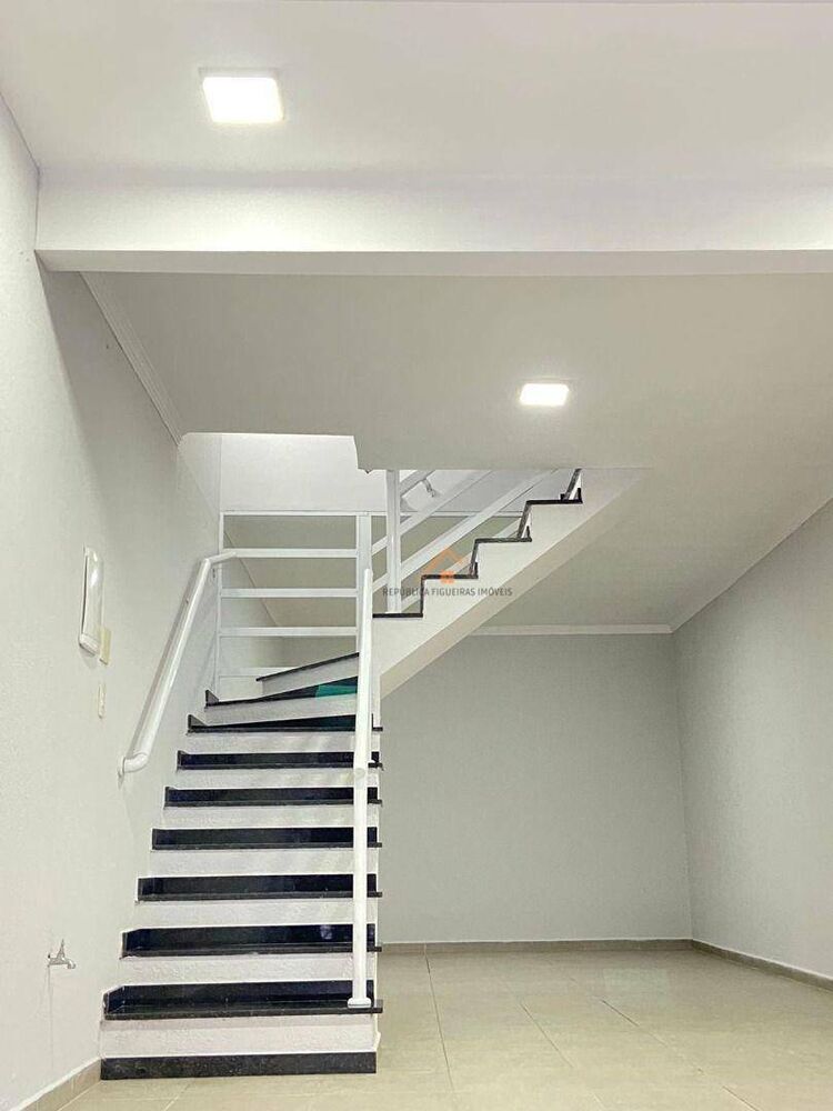 Sobrado, 2 quartos, 90 m² - Foto 1