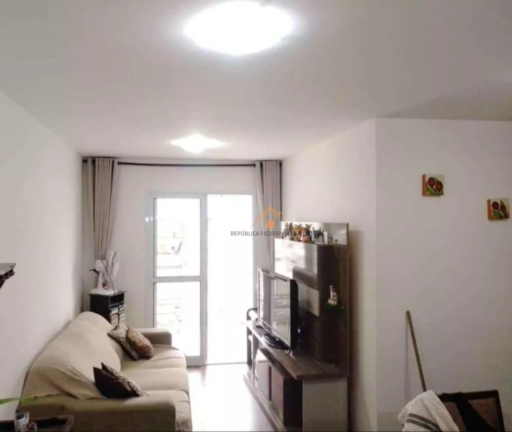 Apartamento à venda com 2 quartos, 57m² - Foto 2