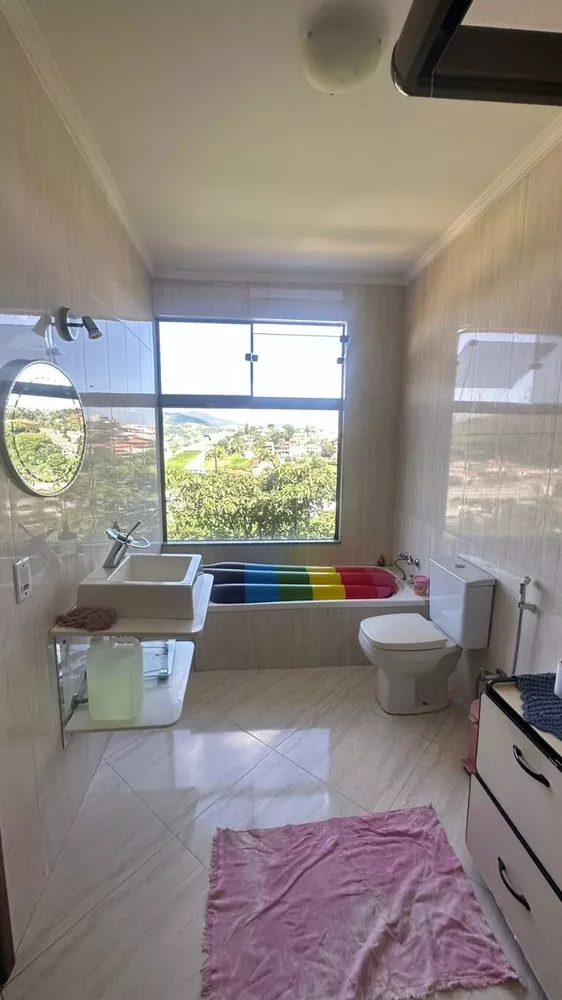 Casa à venda com 3 quartos, 118m² - Foto 4