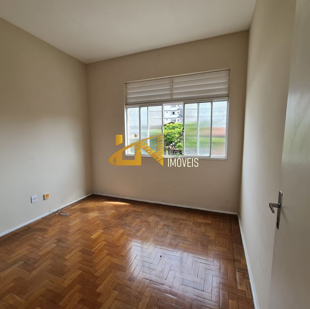 Apartamento para alugar com 3 quartos, 115m² - Foto 4