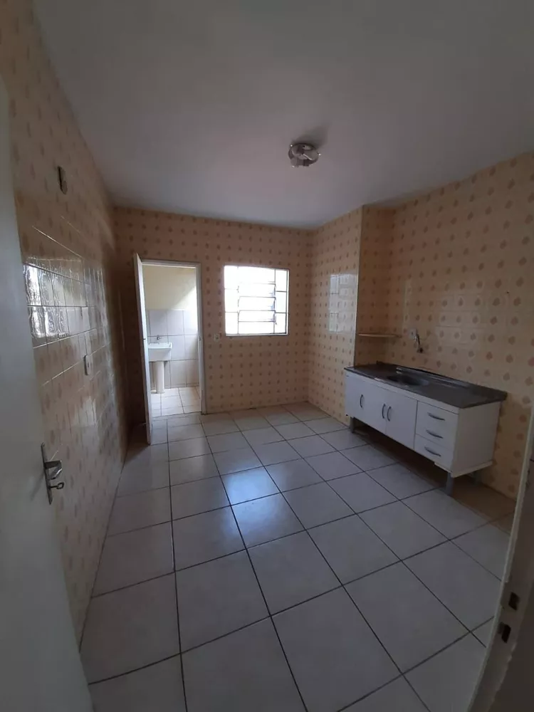 Apartamento à venda com 2 quartos, 65m² - Foto 2