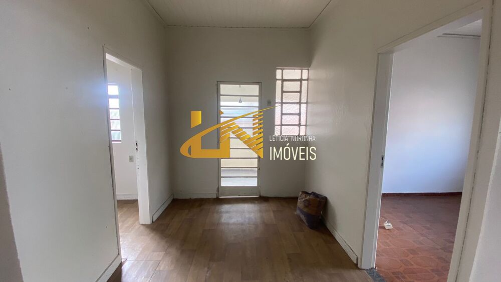 Casa, 3 quartos, 105 m² - Foto 2