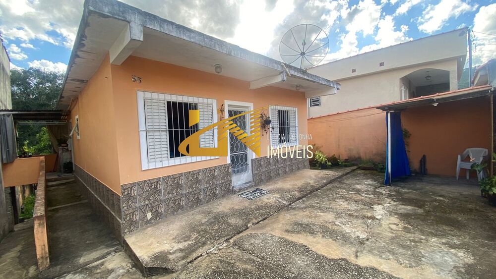 Casa, 3 quartos - Foto 1