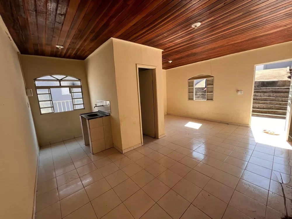 Casa à venda com 1 quarto, 31m² - Foto 4