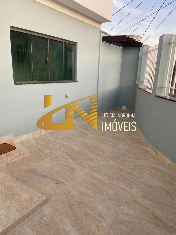 Casa à venda com 3 quartos, 267m² - Foto 4