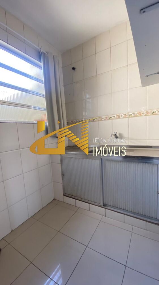 Apartamento à venda com 3 quartos, 126m² - Foto 1
