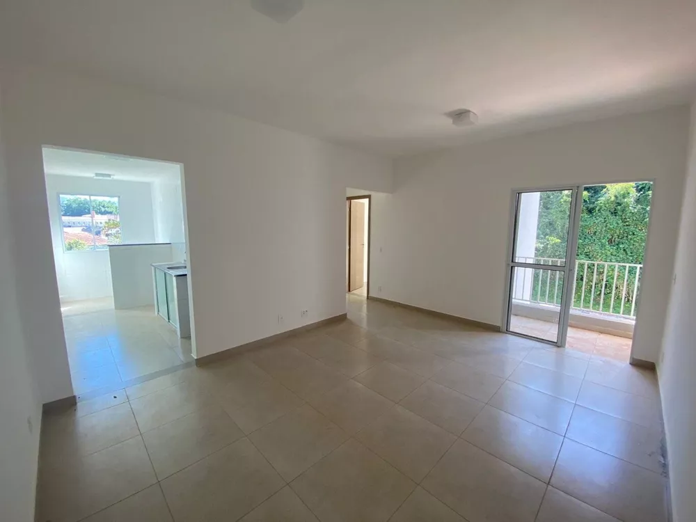 Apartamento à venda com 2 quartos, 64m² - Foto 3