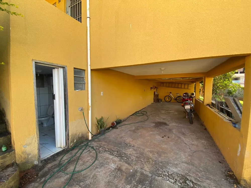 Casa à venda com 3 quartos, 98m² - Foto 4