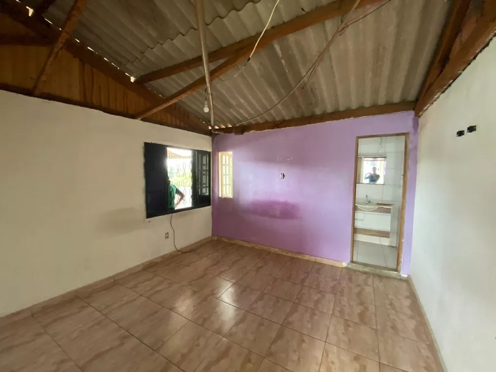 Casa à venda com 2 quartos, 119m² - Foto 1