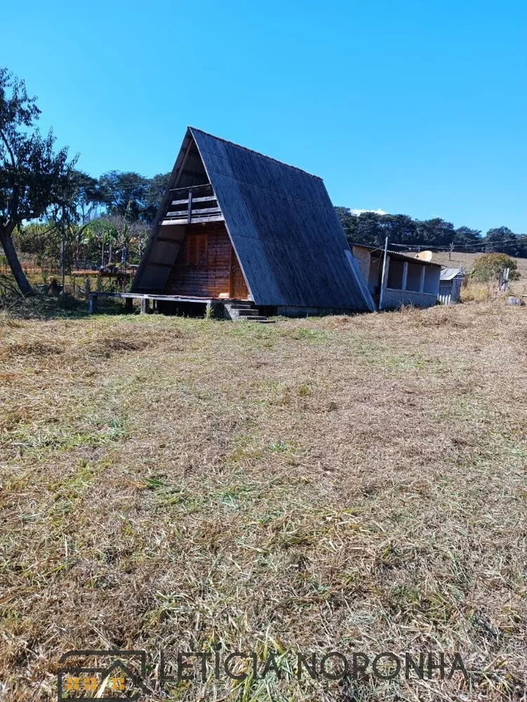 Sítio à venda com 1 quarto, 70m² - Foto 1