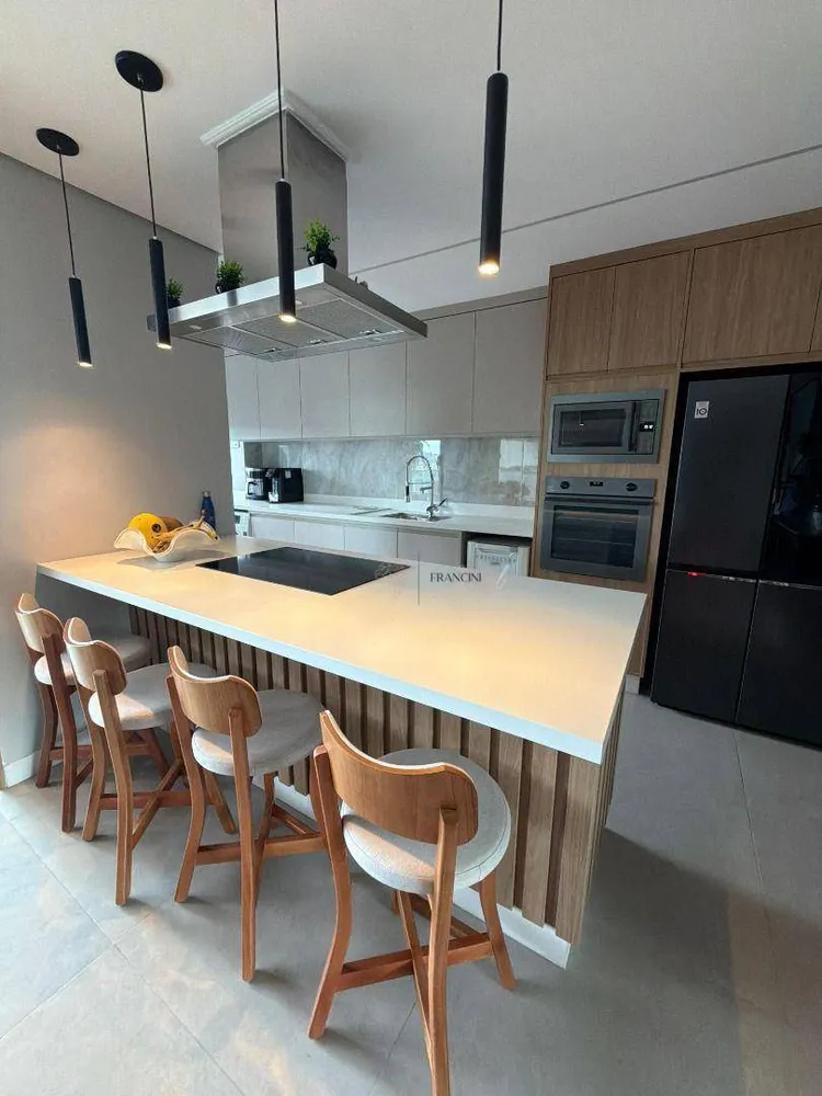 Apartamento, 3 quartos, 116 m² - Foto 1