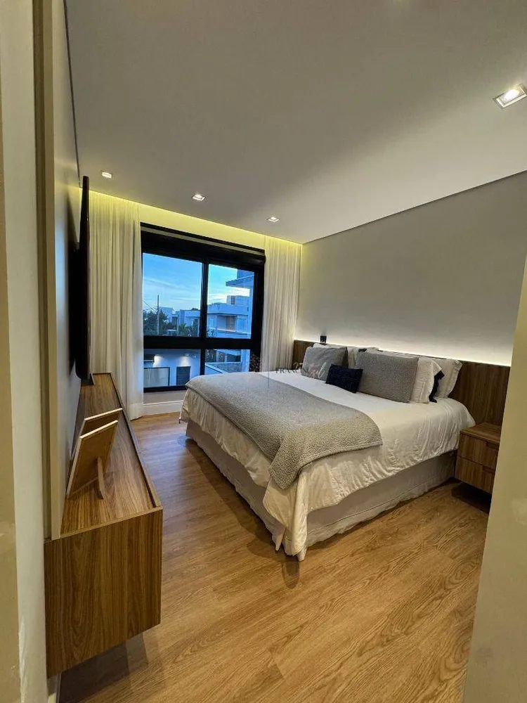Casa de Condomínio, 5 quartos - Foto 1