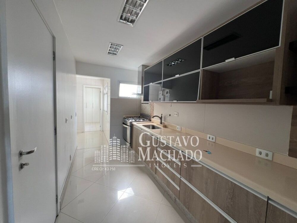 Apartamento à venda com 4 quartos, 140m² - Foto 2