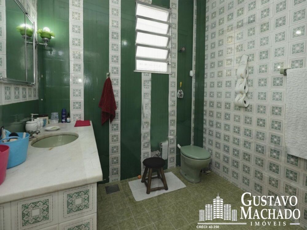 Casa à venda com 5 quartos, 210m² - Foto 6