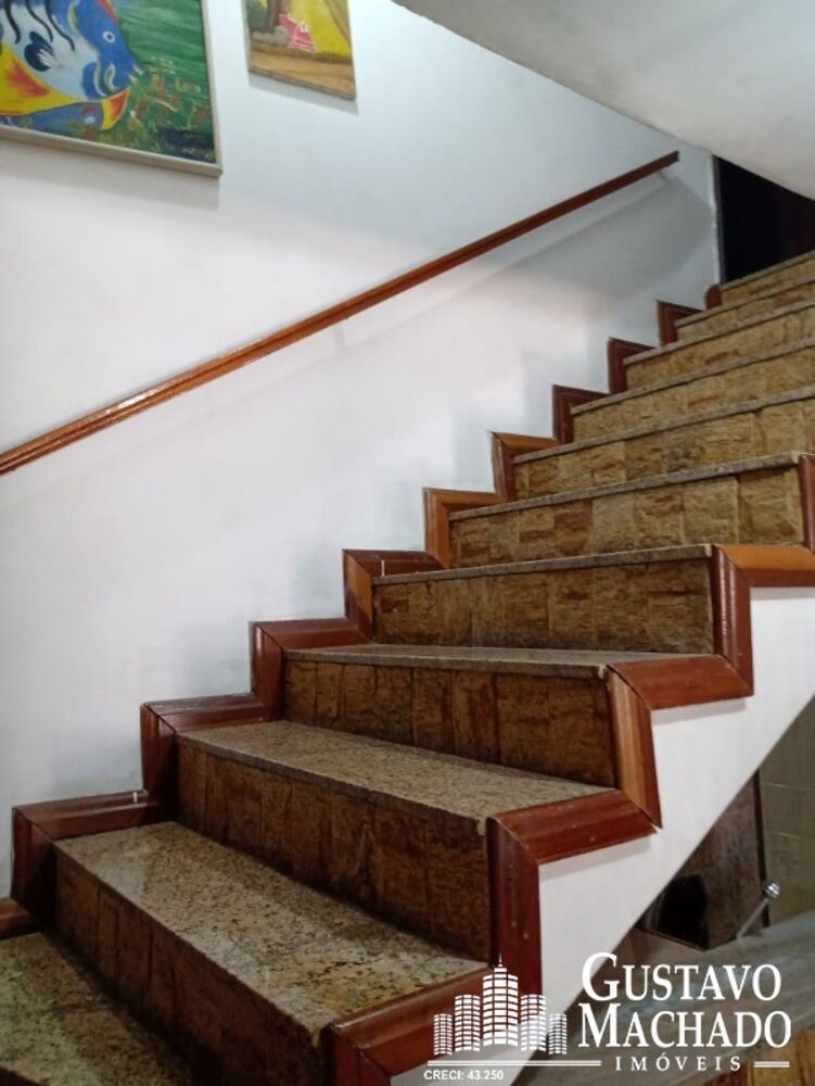 Casa à venda com 3 quartos, 112m² - Foto 11